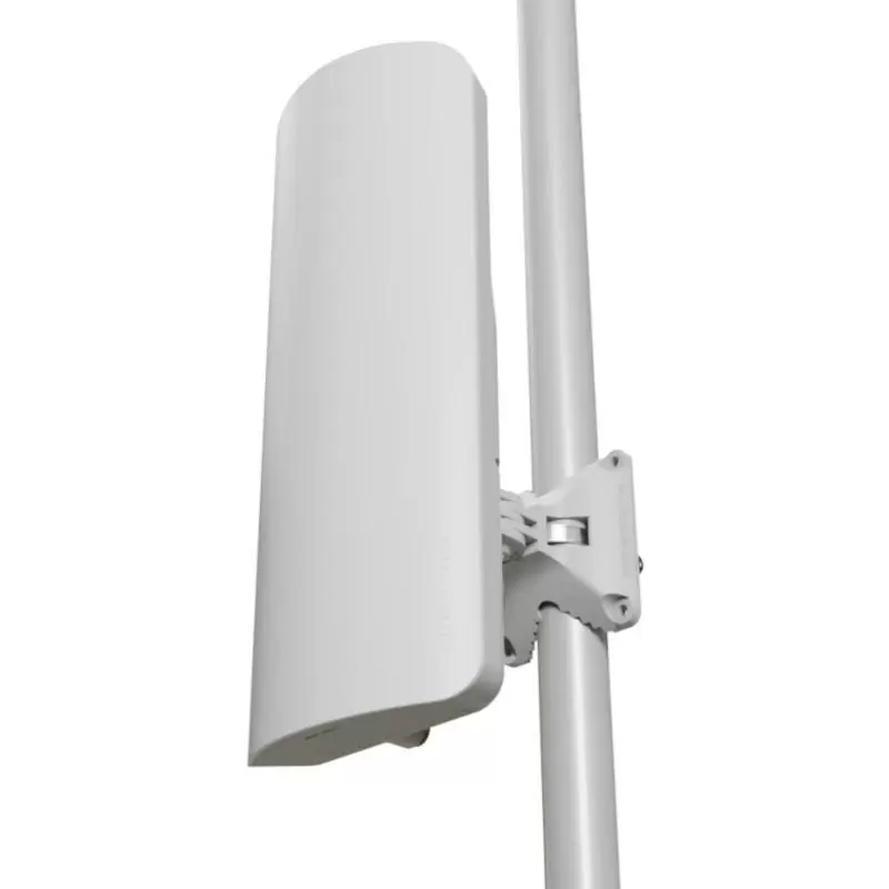 MikroTik mANTBox ax 15s WiFi6 1xGbE 1x2.5G SFP Out MikroTik mANTBox ax 15s WiFi6 1xGbE 1x2.5G SFP Out